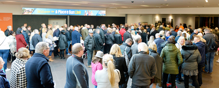 queue at exhibition