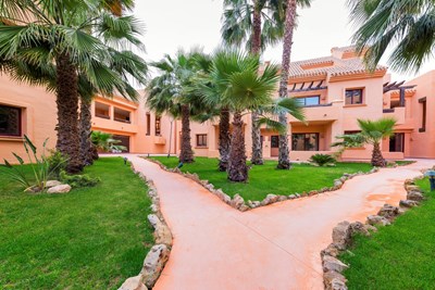 2 Bed Bath  property - Image 1