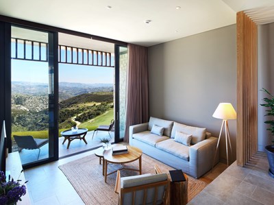 Suites - 2 Bedroom Apartments property - Image 1