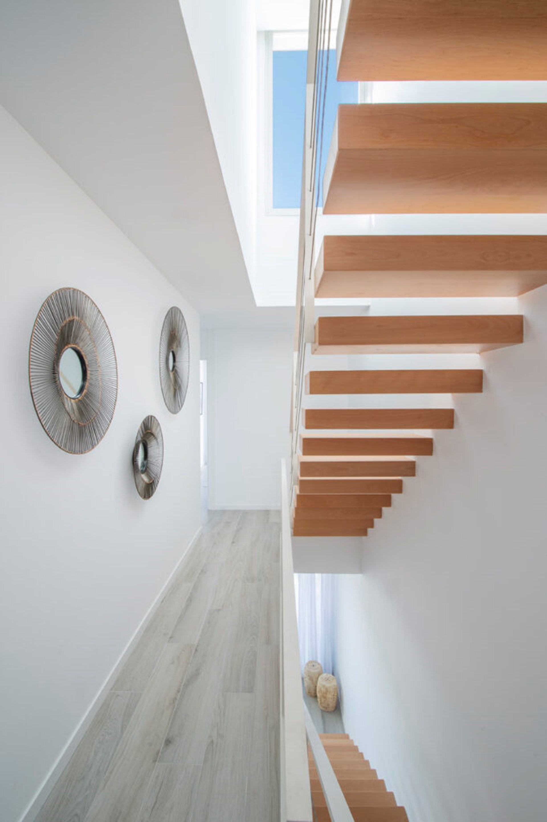 Image No. 8