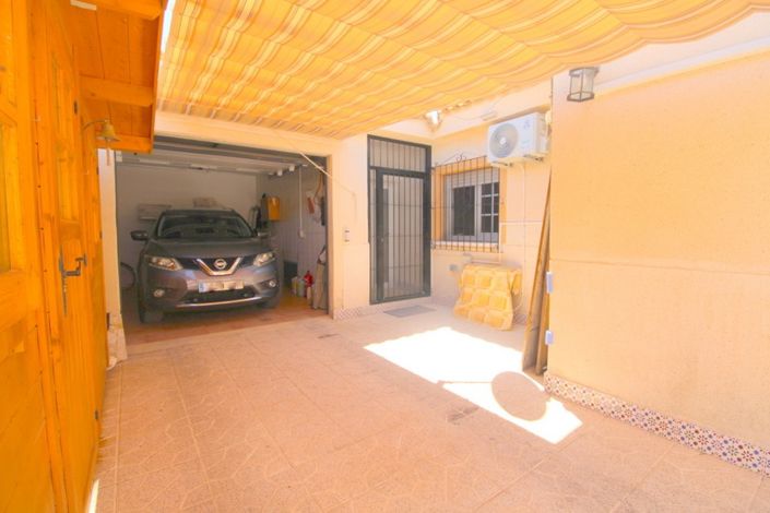 Image No.26-3 Bed Villa for sale