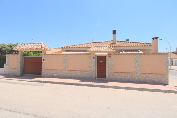 Image No.5-3 Bed Villa for sale
