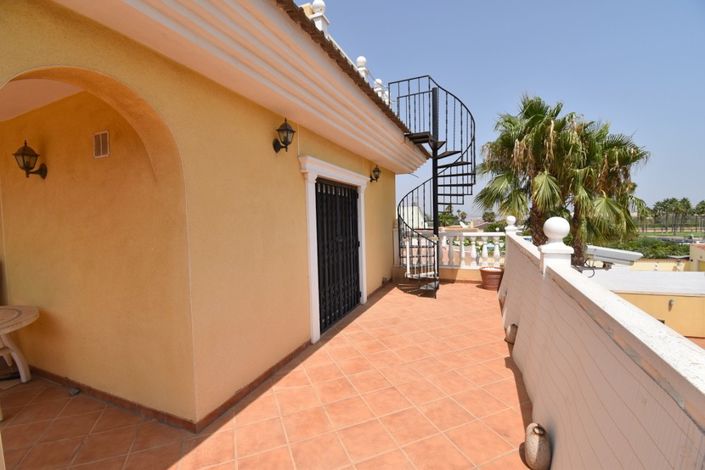 Image No.24-6 Bed Villa for sale