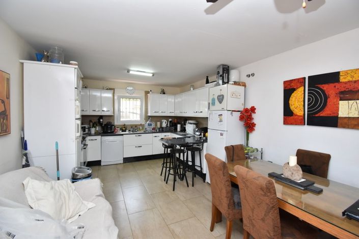 Image No.5-6 Bed Villa for sale