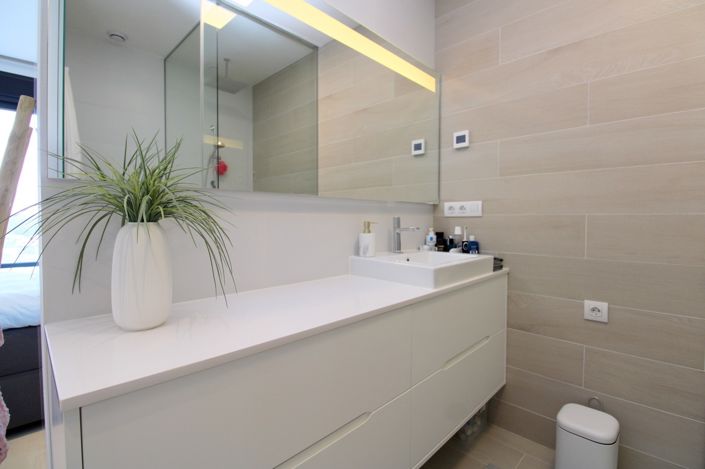 Image No.15-2 Bed Apartment for sale