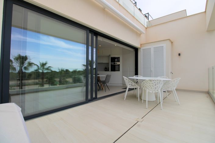 Image No.16-2 Bed Apartment for sale