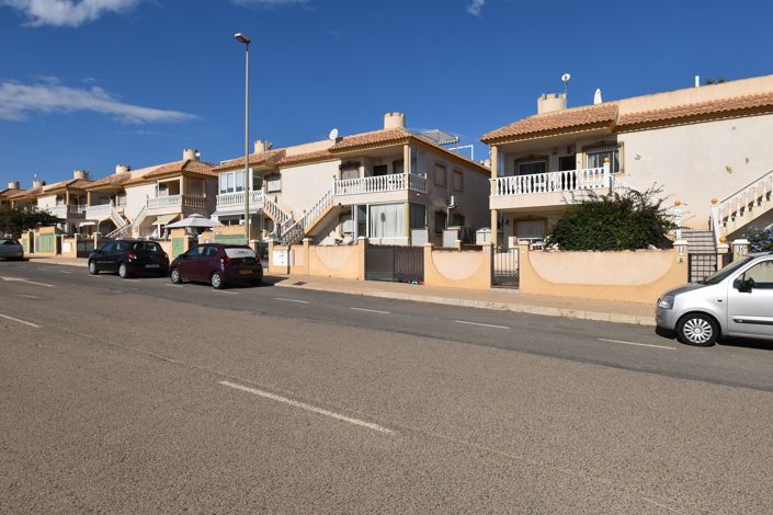 Image No.1-2 Bed Property for sale