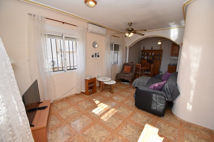 Image No.6-2 Bed Property for sale