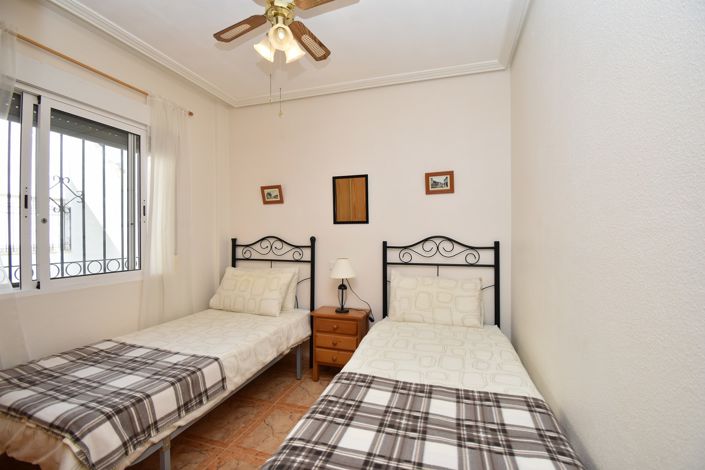 Image No.9-2 Bed Property for sale