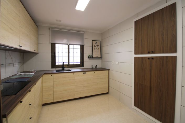 Image No.14-3 Bed Townhouse for sale