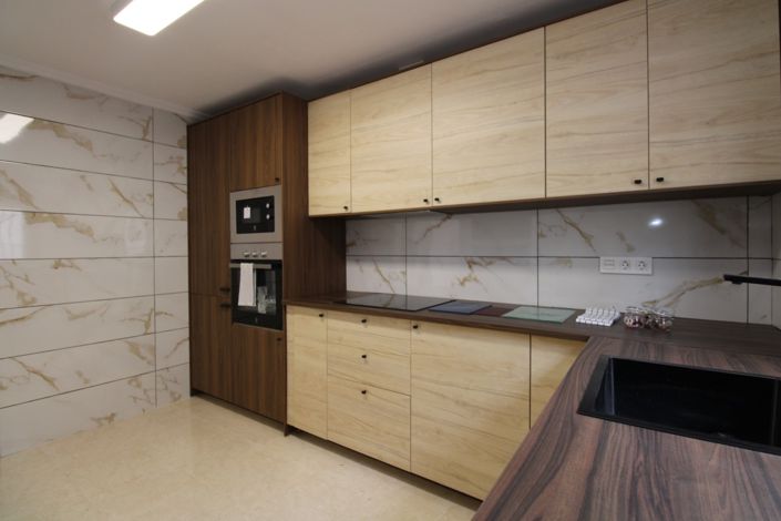 Image No.15-3 Bed Townhouse for sale