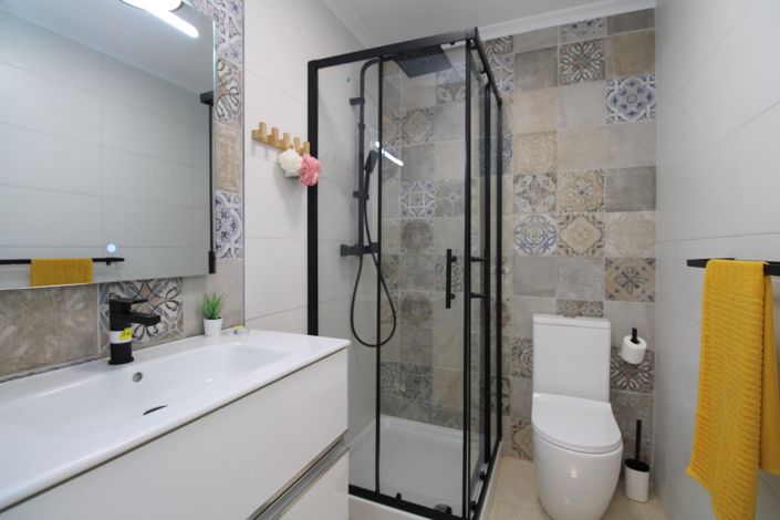 Image No.19-3 Bed Townhouse for sale