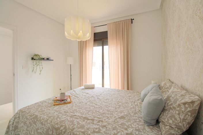 Image No.26-3 Bed Townhouse for sale