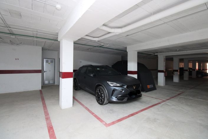 Image No.29-3 Bed Townhouse for sale