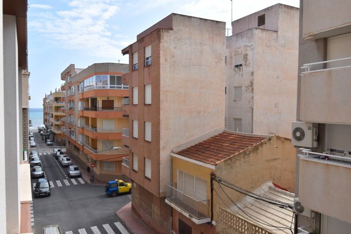 Image No.15-2 Bed Apartment for sale