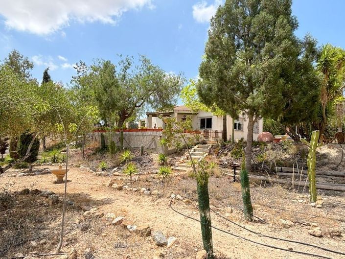 Image No.19-3 Bed Villa for sale