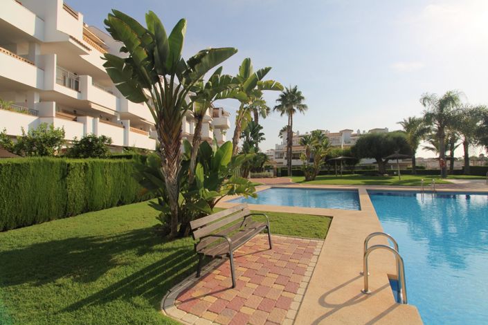 Image No.22-2 Bed Property for sale