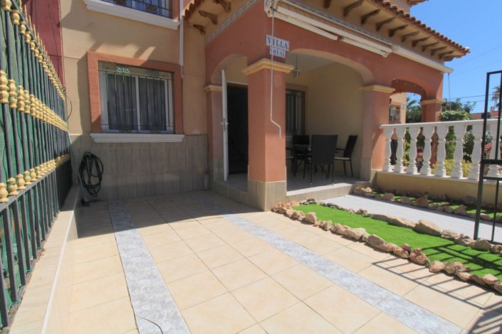 Image No.14-2 Bed Townhouse for sale