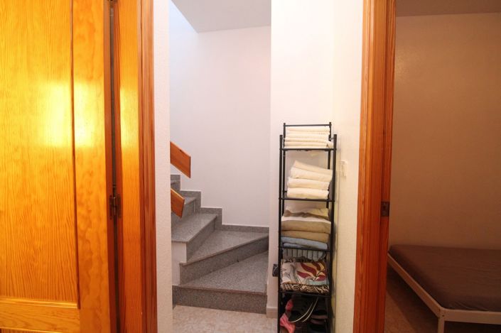 Image No.20-2 Bed Townhouse for sale