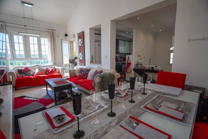 Image No.6-4 Bed Villa for sale