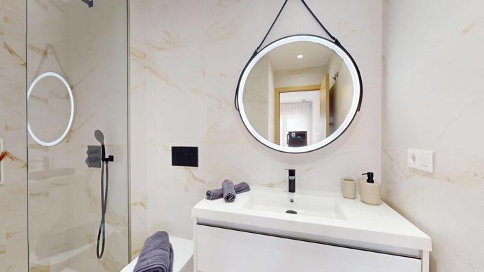 Image No.18-3 Bed Apartment for sale