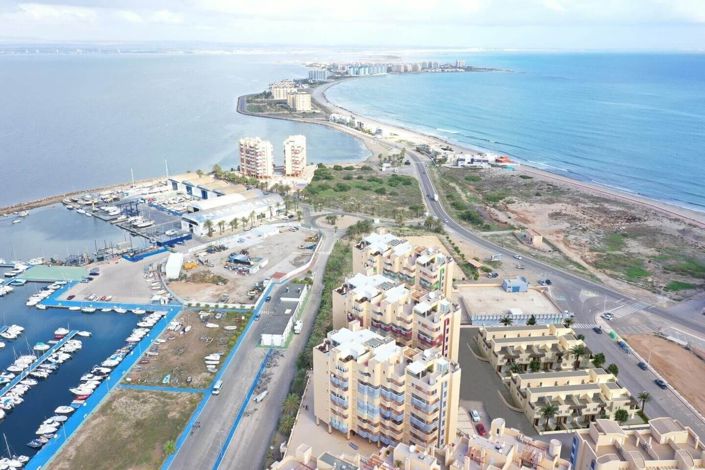 Image No.1-3 Bed Townhouse for sale