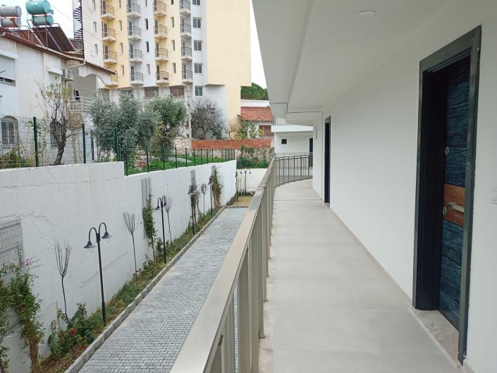 Image No.25-1 Bed Apartment for sale