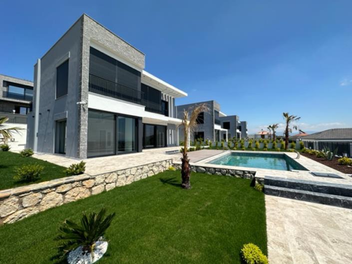 Image No.22-4 Bed Villa / Detached for sale