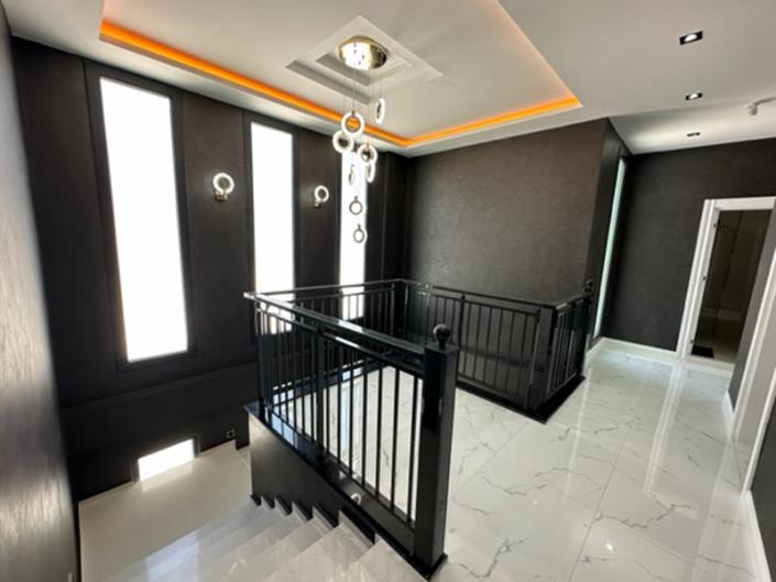 Image No.30-4 Bed Villa / Detached for sale