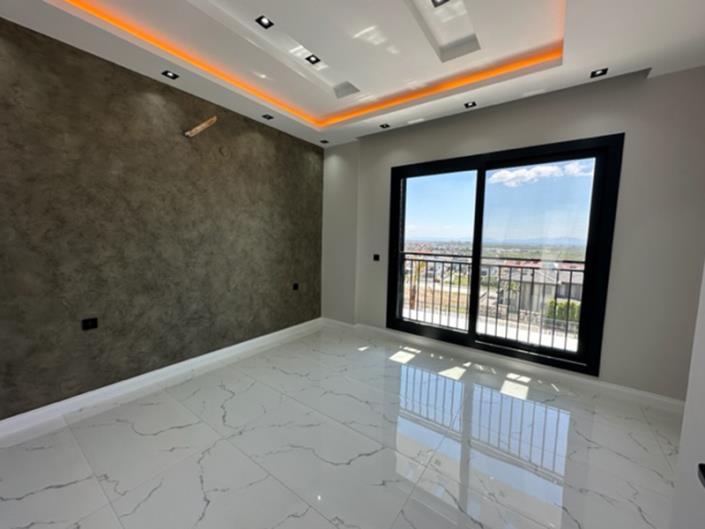 Image No.37-4 Bed Villa / Detached for sale