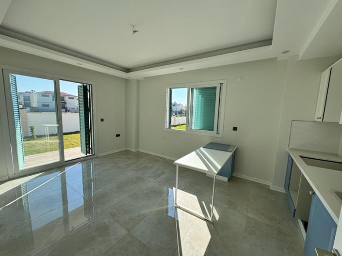 Image No.22-2 Bed Apartment for sale