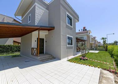 large-stylish-villas