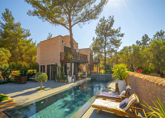 Image No.23-5 Bed Villa / Detached for sale