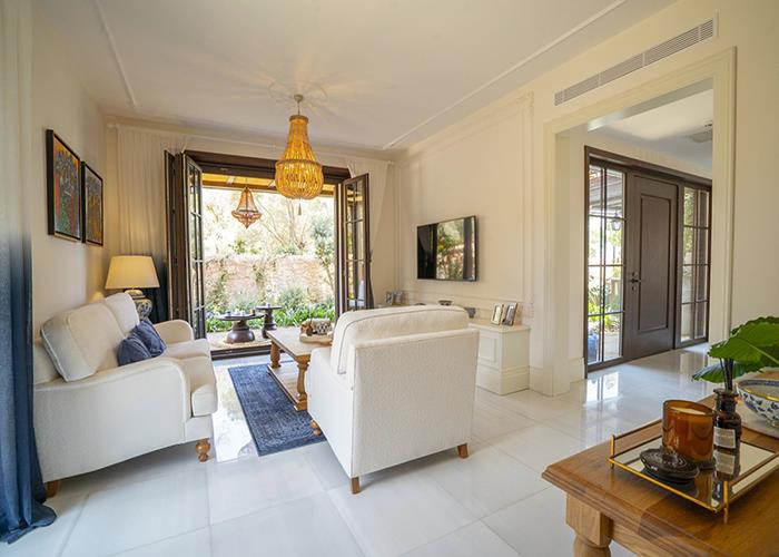 Image No.22-5 Bed Villa / Detached for sale