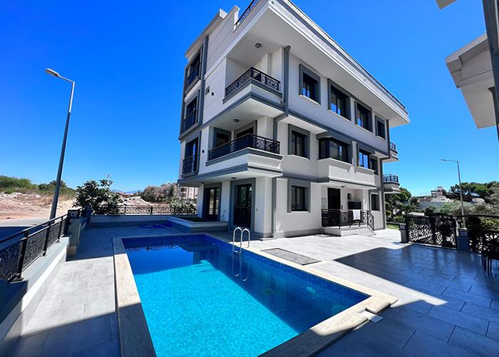 Image No.6-4 Bed Duplex for sale