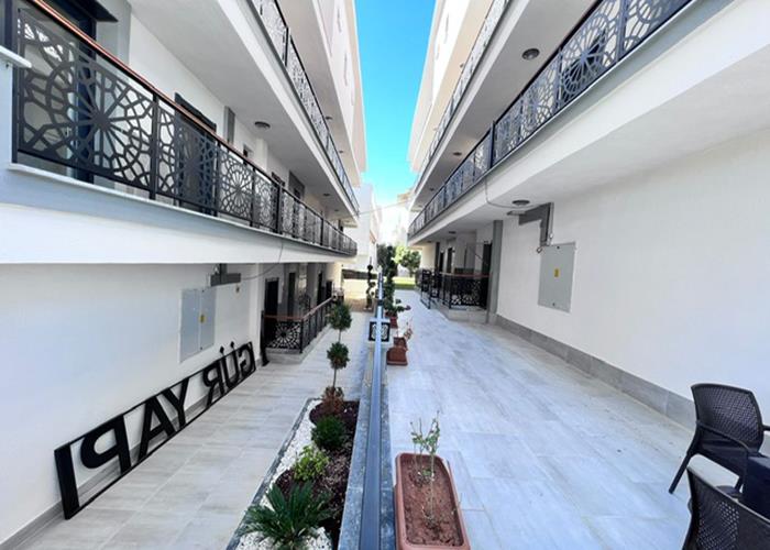 Image No.20-4 Bed Duplex for sale