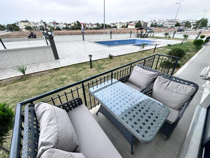 Image No.6-3 Bed Duplex for sale