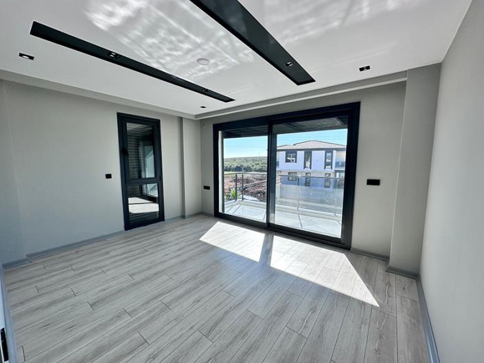 Image No.7-3 Bed Villa / Detached for sale