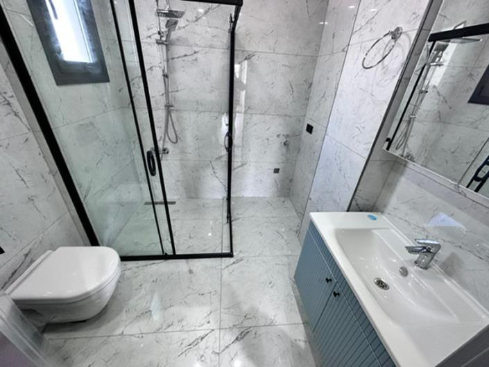 Image No.15-3 Bed Villa / Detached for sale