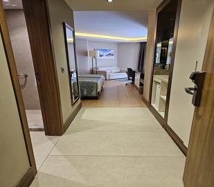first-floor-suite