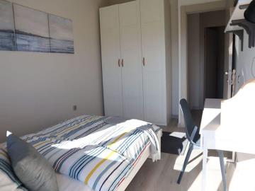 good-size-double-bedroom