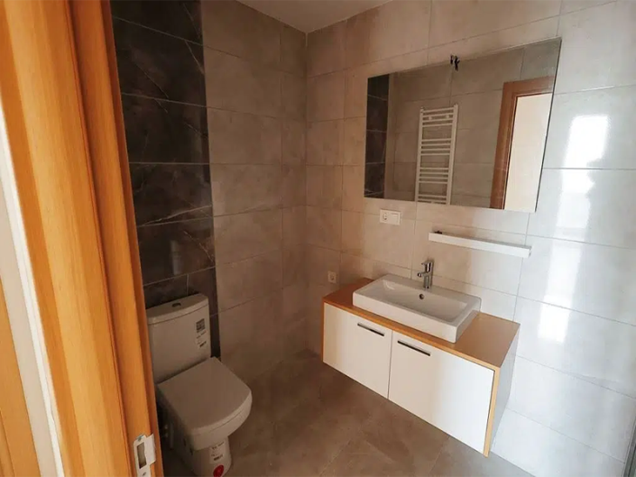 Image No.13-1 Bed Apartment for sale