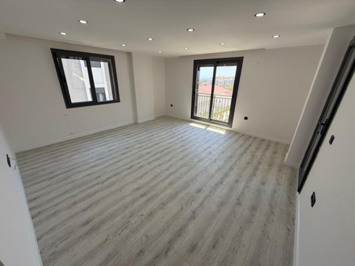 Image No.31-1 Bed Apartment for sale