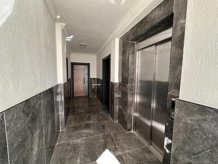 Image No.13-2 Bed Apartment for sale