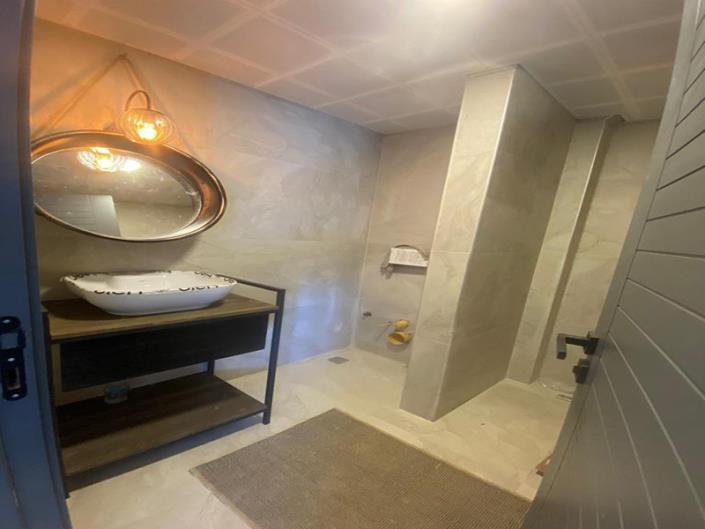 Image No.20-2 Bed Apartment for sale