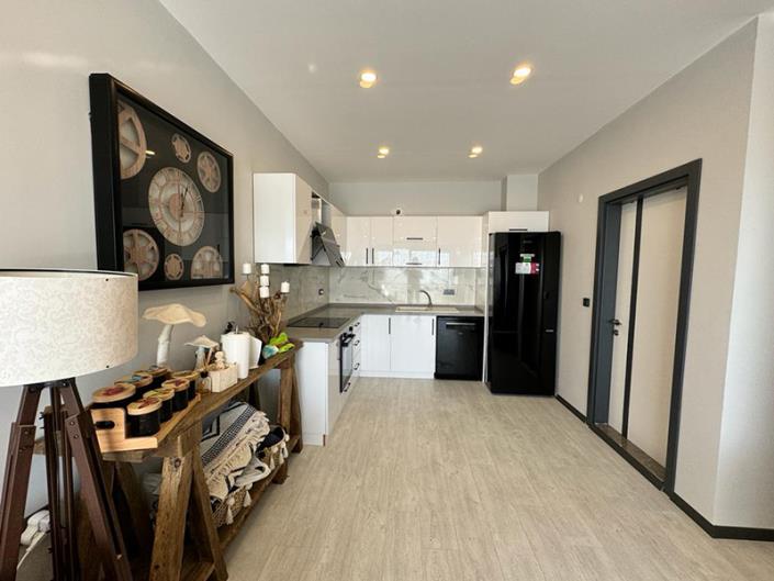 Image No.9-3 Bed Duplex for sale