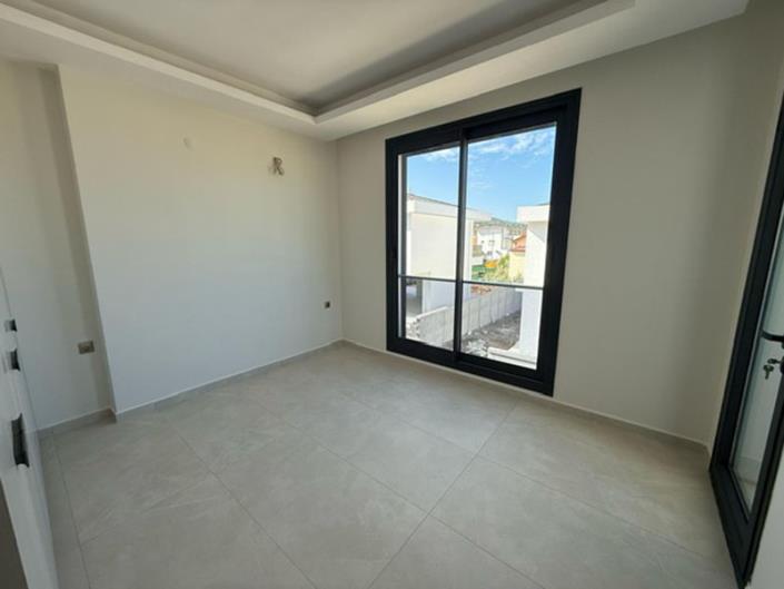 Image No.17-3 Bed Villa / Detached for sale