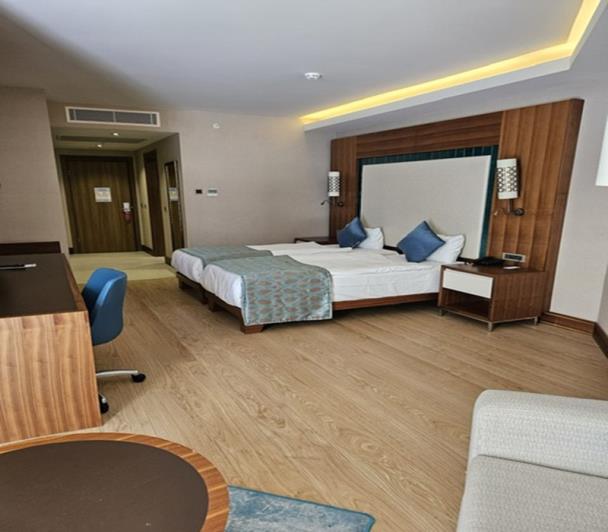 Image No.9-Studio for sale