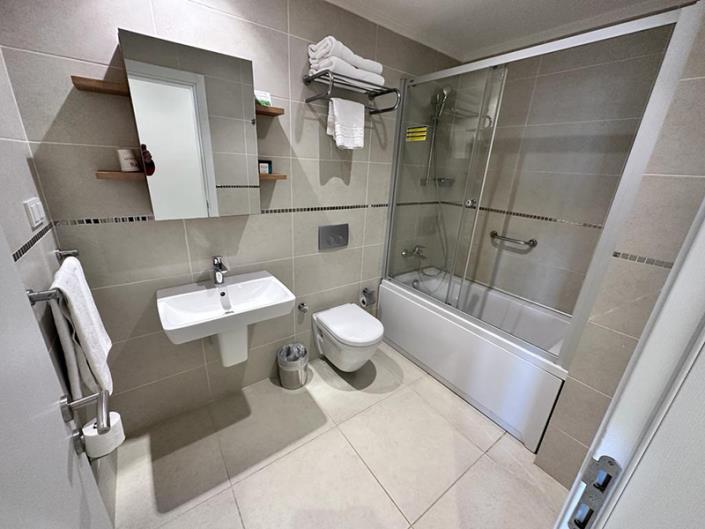 Image No.18-2 Bed Duplex for sale