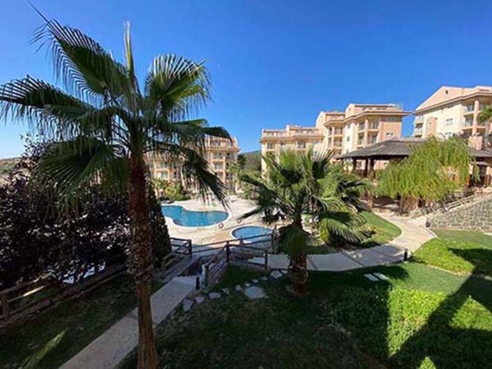 Image No.15-2 Bed Apartment for sale